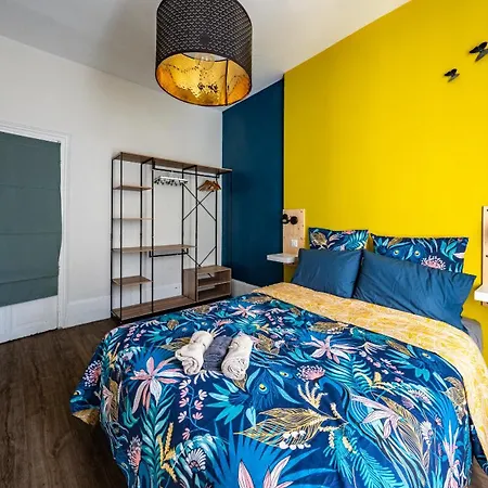Le Dormeur Du Val Apartment